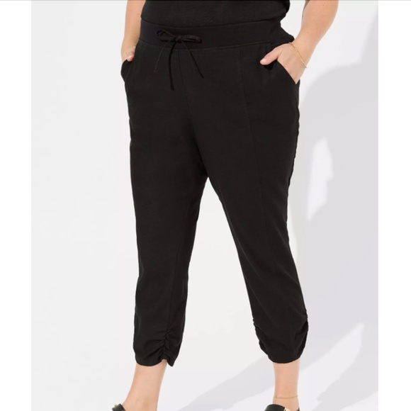 Torrid - Crop Skinny Stretch Linen Black Mid-Rise Side Cinch Pant - 3X - Picture 1 of 1